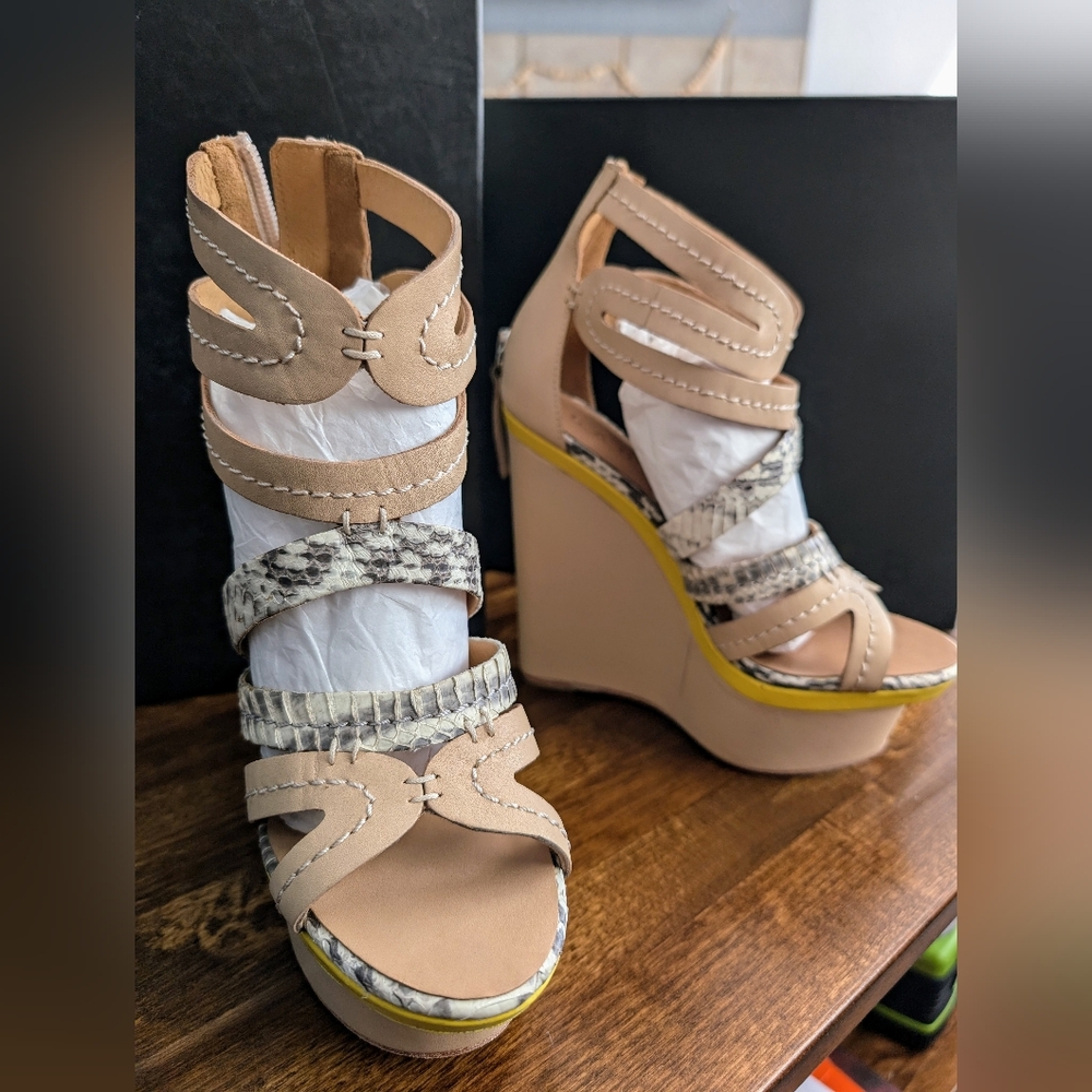 L.A.M.B by Gwen Stefani Wedge Sandals